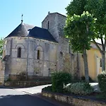 In Saint-jean With Terrace Frontenay-sur-Dive